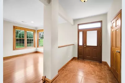 2025 S Lincoln Avenue, Lombard, IL 60148 - Photo 6