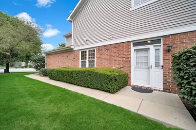 2025 S Lincoln Avenue, Lombard, IL 60148 - Photo 4