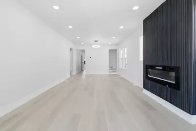 3250 N Olcott Avenue, Chicago, IL 60634 - Photo 6