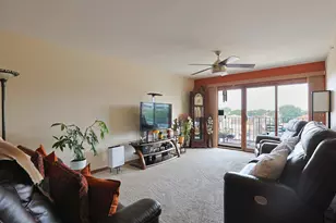 9510 S Kolmar Ave, Oak Lawn, IL 60453 - Photo 10