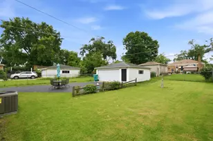 504 N Laverne Ave, Hillside, IL 60162 - Photo 40
