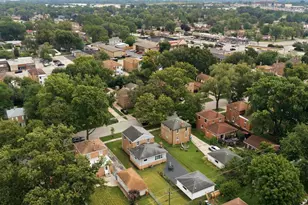 504 N Laverne Ave, Hillside, IL 60162 - Photo 6