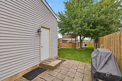 437 Raintree Drive, Oswego, IL 60543 - Photo 38