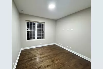 543 E 43rd Street #3W, Chicago, IL 60653 - Photo 10