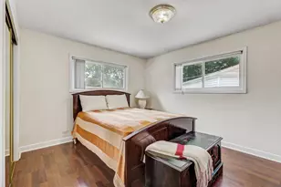 9648 N Kostner Ave N, Skokie, IL 60076 - Photo 14