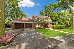 301 S Oak St, Pontiac, IL 61764 - Photo 24