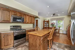 301 S Oak St, Pontiac, IL 61764 - Photo 8