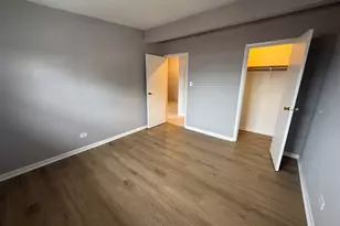 1213 N 34th Ave, Melrose Park, IL 60160 - Photo 6