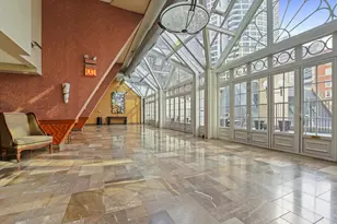 111 E Chestnut St, Chicago, IL 60611 - Photo 18