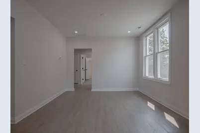 7047 S Princeton Avenue, Chicago, IL 60621 - Photo 12