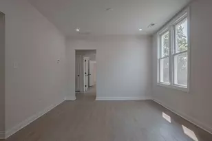 7047 S Princeton Ave, Chicago, IL 60621 - Photo 12