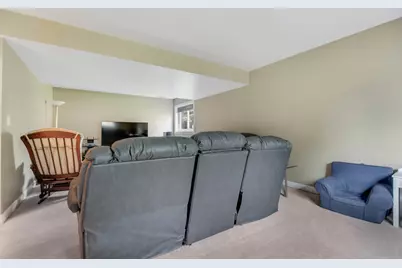 613 Gavin Avenue, Romeoville, IL 60446 - Photo 20