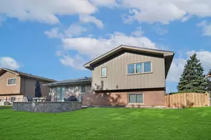 613 Gavin Ave, Romeoville, IL 60446 - Photo 28