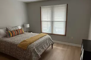 131 Newberry Ave, Libertyville, IL 60048 - Photo 6