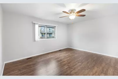 695 Dean Drive #G, South Elgin, IL 60177 - Photo 8