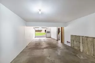 695 Dean Dr, South Elgin, IL 60177 - Photo 18