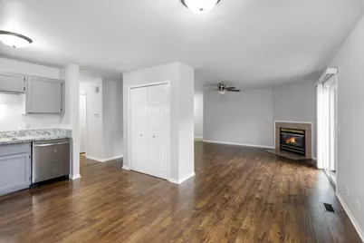 695 Dean Drive #G, South Elgin, IL 60177 - Photo 4