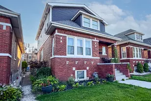 2436 Grove Ave, Berwyn, IL 60402 - Photo 2