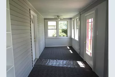 190 W Maple Street, Coal City, IL 60416 - Photo 12