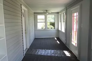 190 W Maple St, Coal City, IL 60416 - Photo 12