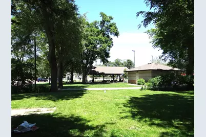 190 W Maple Street, Coal City, IL 60416 - Photo 4