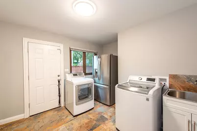 1355 Carol Lane, Deerfield, IL 60015 - Photo 6