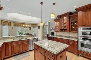 16609 Sterling Dr, Lemont, IL 60439 - Photo 12