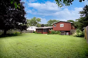 936 Estes St, Gurnee, IL 60031 - Photo 20