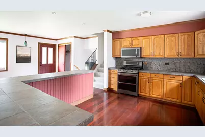 936 Estes Street, Gurnee, IL 60031 - Photo 6