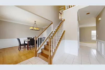 2107 Crossgate Court, Champaign, IL 61822 - Photo 4