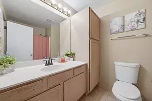 135 Fairfield Dr, Romeoville, IL 60446 - Photo 12