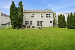 135 Fairfield Dr, Romeoville, IL 60446 - Photo 20
