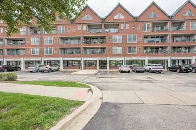 1111 Burlington Avenue #422, Lisle, IL 60532 - Photo 1