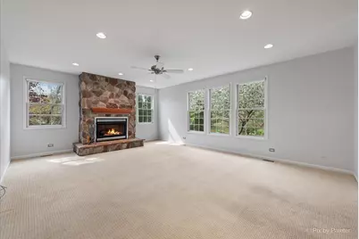 7645 Farrell Drive, Lakewood, IL 60014 - Photo 10