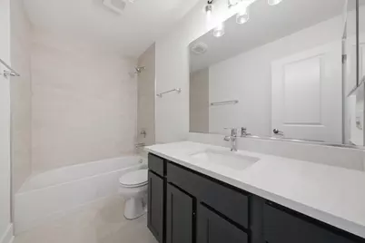 8367 Mulberry Avenue, Morton Grove, IL 60053 - Photo 26