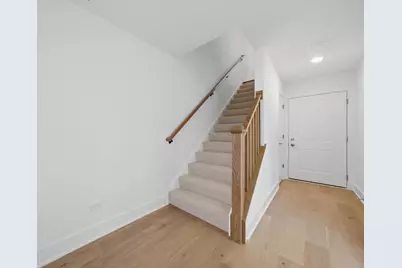 8367 Mulberry Avenue, Morton Grove, IL 60053 - Photo 38