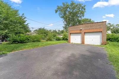 16609 Emerald Avenue, Harvey, IL 60426 - Photo 30