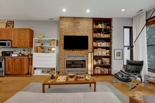 1111 N Mozart St, Chicago, IL 60622 - Photo 4