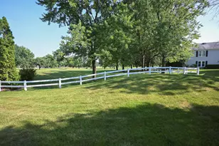 230 University Ln, Elk Grove Village, IL 60007 - Photo 22