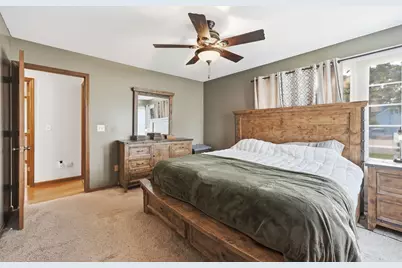 8 Woodside Avenue, Kankakee, IL 60901 - Photo 16