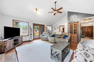8 Woodside Ave, Kankakee, IL 60901 - Photo 6