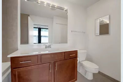 1150 W 15th Street #238, Chicago, IL 60608 - Photo 18