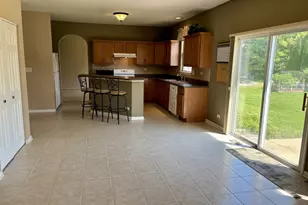 624 Vista Dr, Oswego, IL 60543 - Photo 8