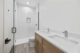 1313 W Taylor St, Chicago, IL 60607 - Photo 14