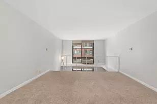 1221 N Dearborn Pkwy, Chicago, IL 60610 - Photo 8