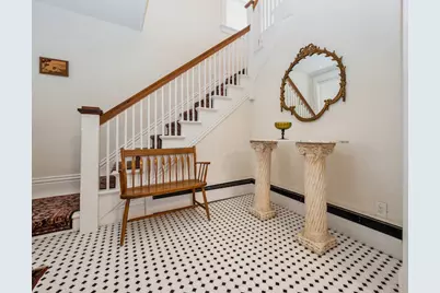 209 W Main Street, Barrington, IL 60010 - Photo 4