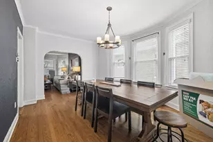 4658 N Kennicott Ave, Chicago, IL 60630 - Photo 8
