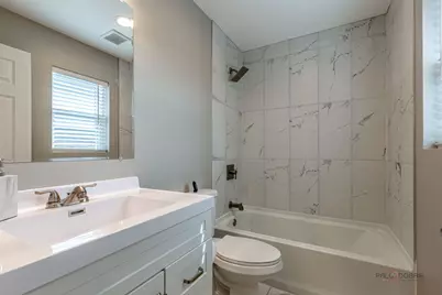 355 Woodhill Lane, Lake Villa, IL 60046 - Photo 18
