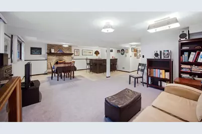 6511 Dunham Road, Downers Grove, IL 60516 - Photo 24