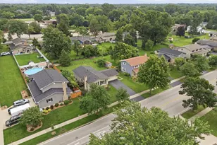 6511 Dunham Rd, Downers Grove, IL 60516 - Photo 38